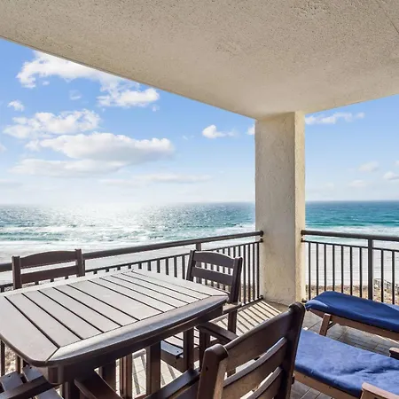 Navarre Towers 701